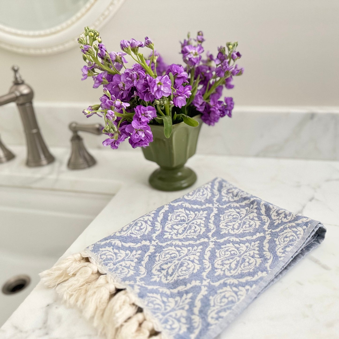 Jardin Hand Towel Periwinkle Blue