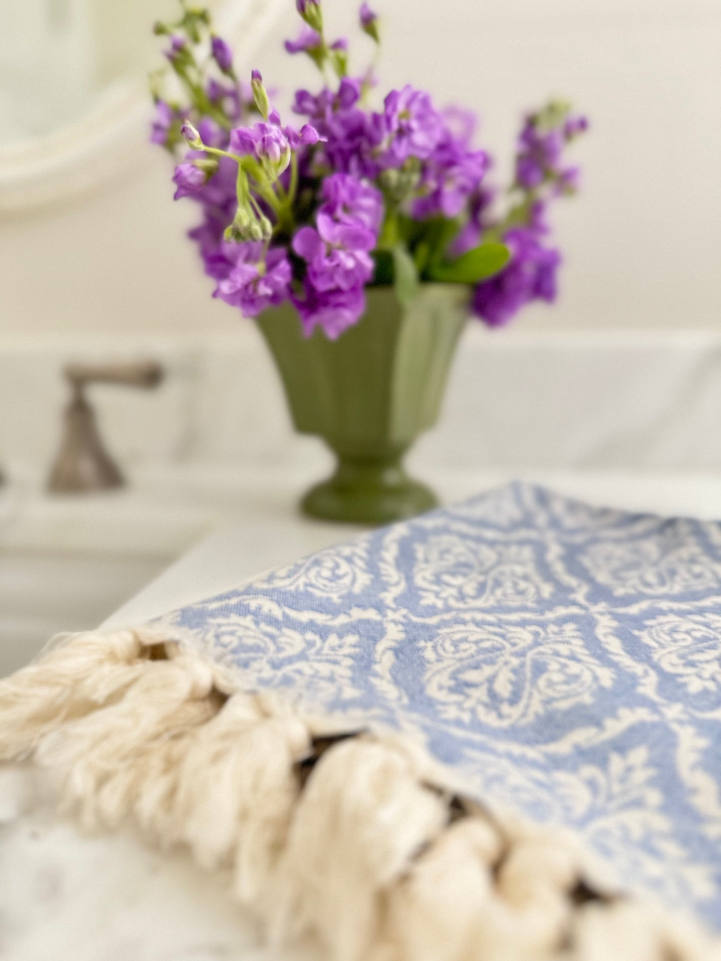 Jardin Hand Towel Periwinkle Blue